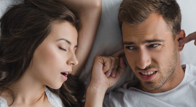 ronflement-les-femmes-ne-sont-pas-epargnees